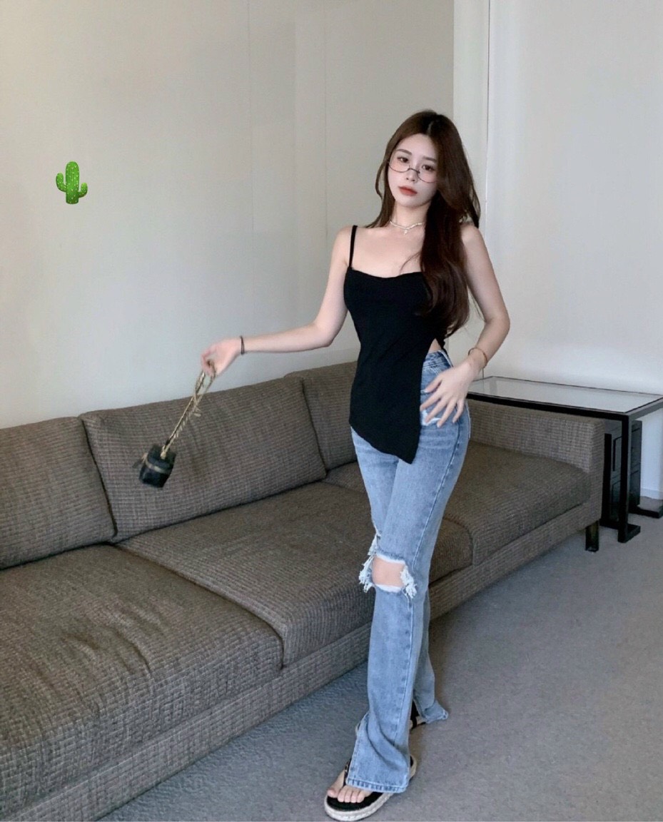 Áo hai dây xẻ tà 1 bên Nữ chất Thun gân dày dặn (có sẵn Mút ngực kiểu)