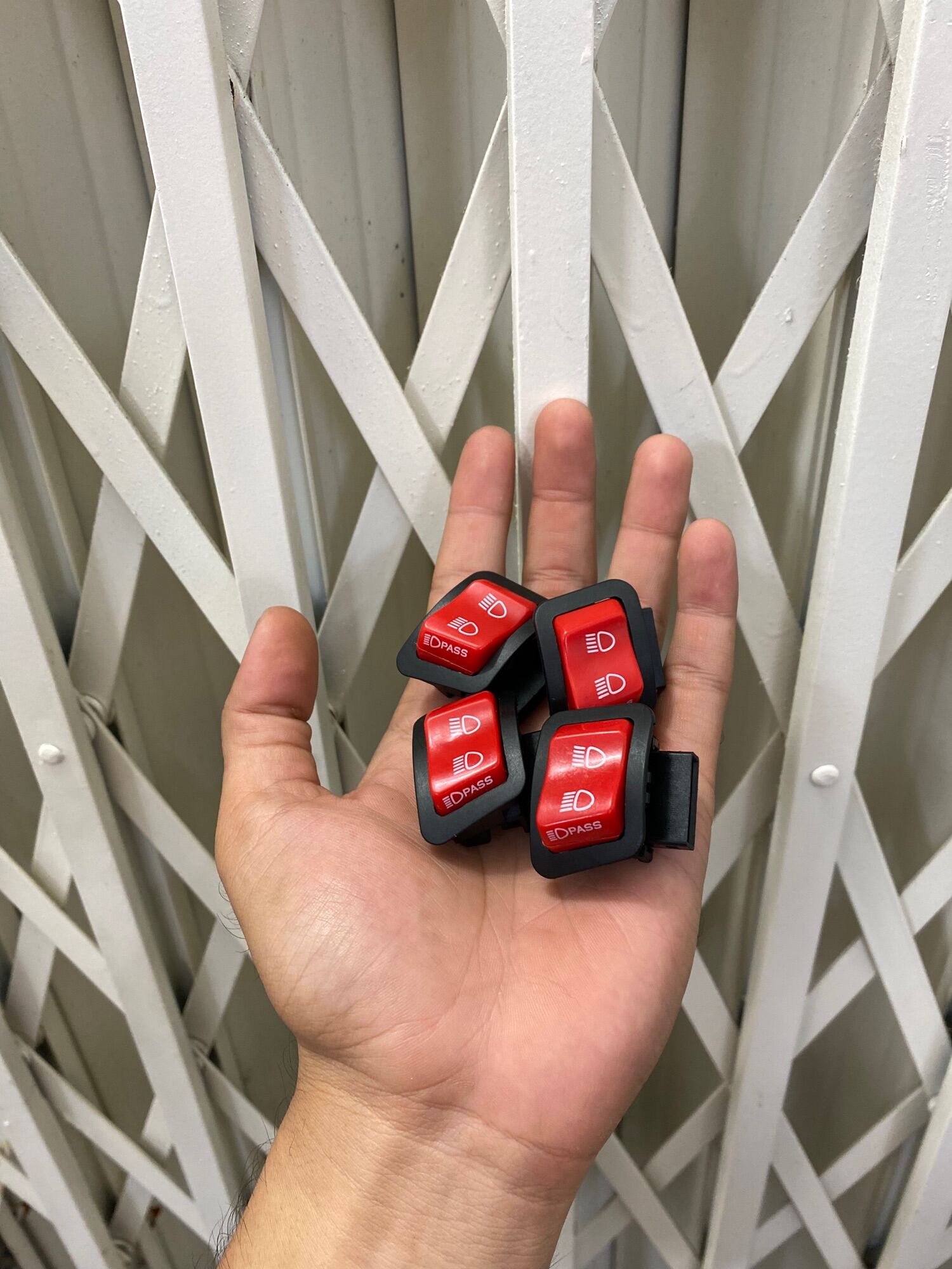 Công tắc passing , Công tắc passing SH màu ĐỎ