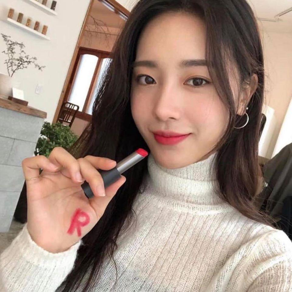 [HCM]SON THỎI VỎ ĐEN INNISFREE REAL FIT LIPSTICK (Ib chọn màu)