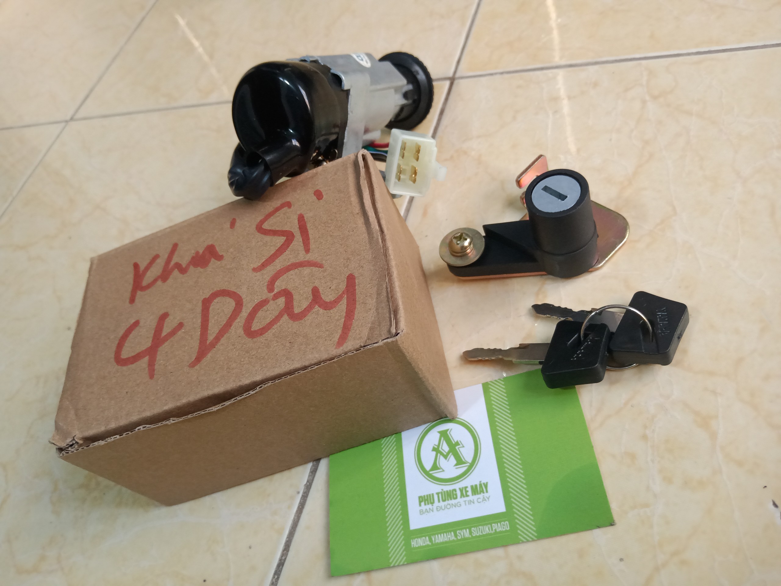Bộ ổ khóa xe sirius trung quốc 4 dây