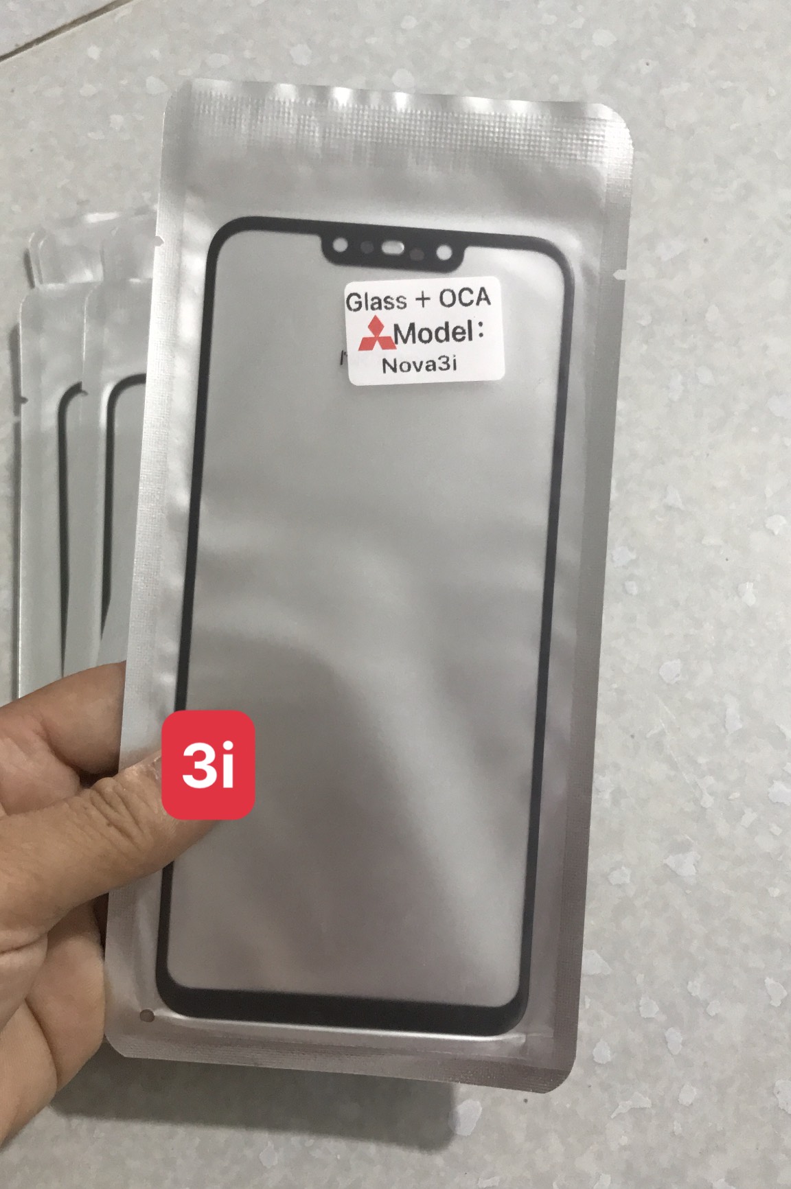 Kính ép màn hình Huawei Nova 3i