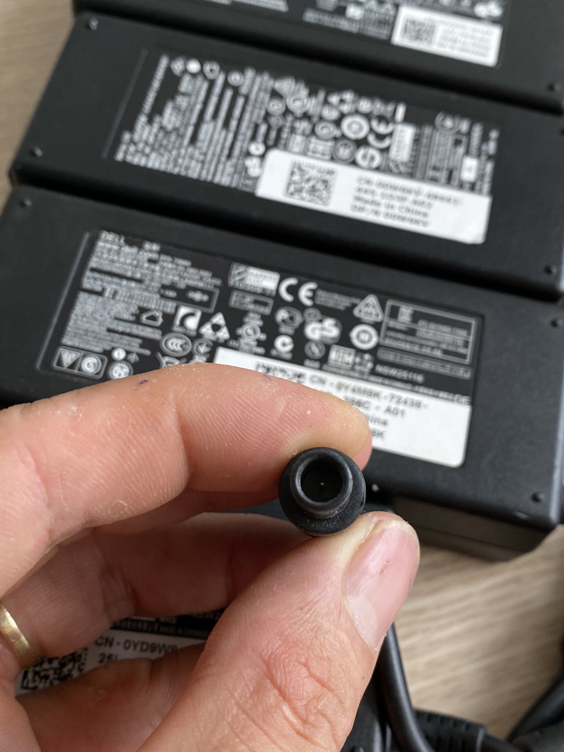 Sạc Laptop DELL inspiron 1564 bản gốc
