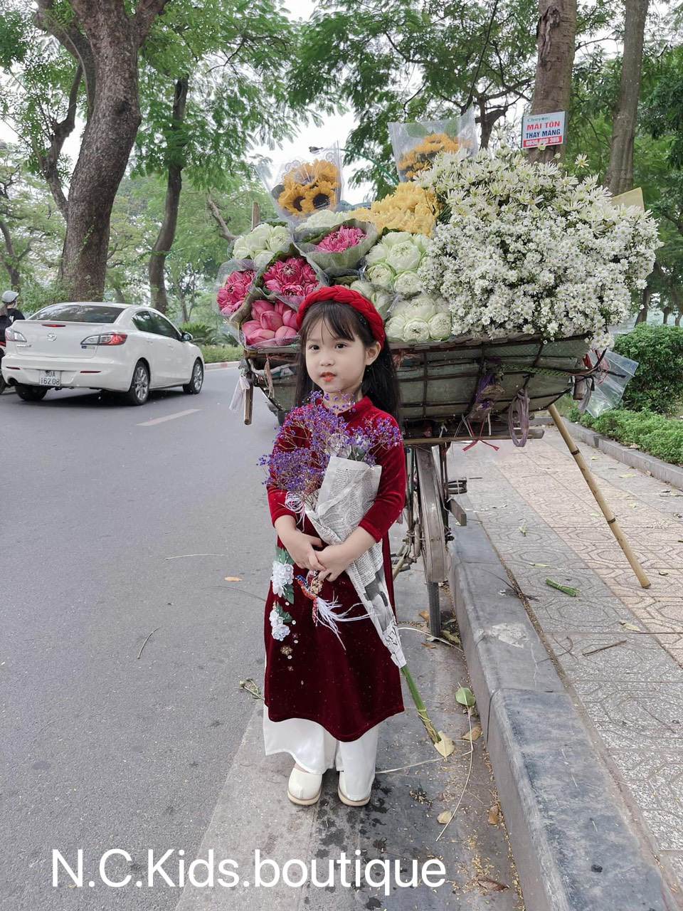 Áo dài hoa đỏ cam,đỏ đô cho bé gái