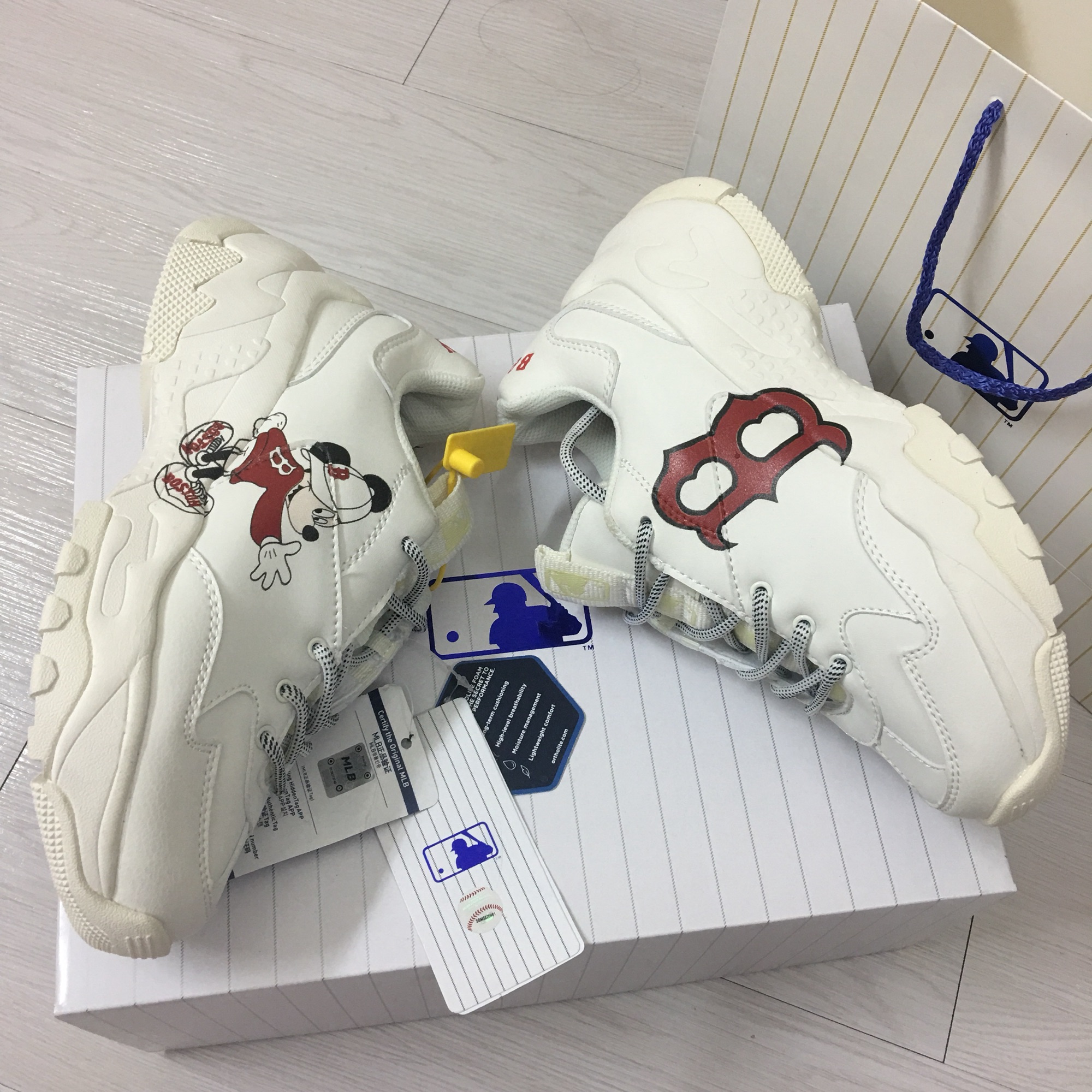 [TẶNG HỘP+TẤT] Giày thể thao MLB mickey loại đẹp