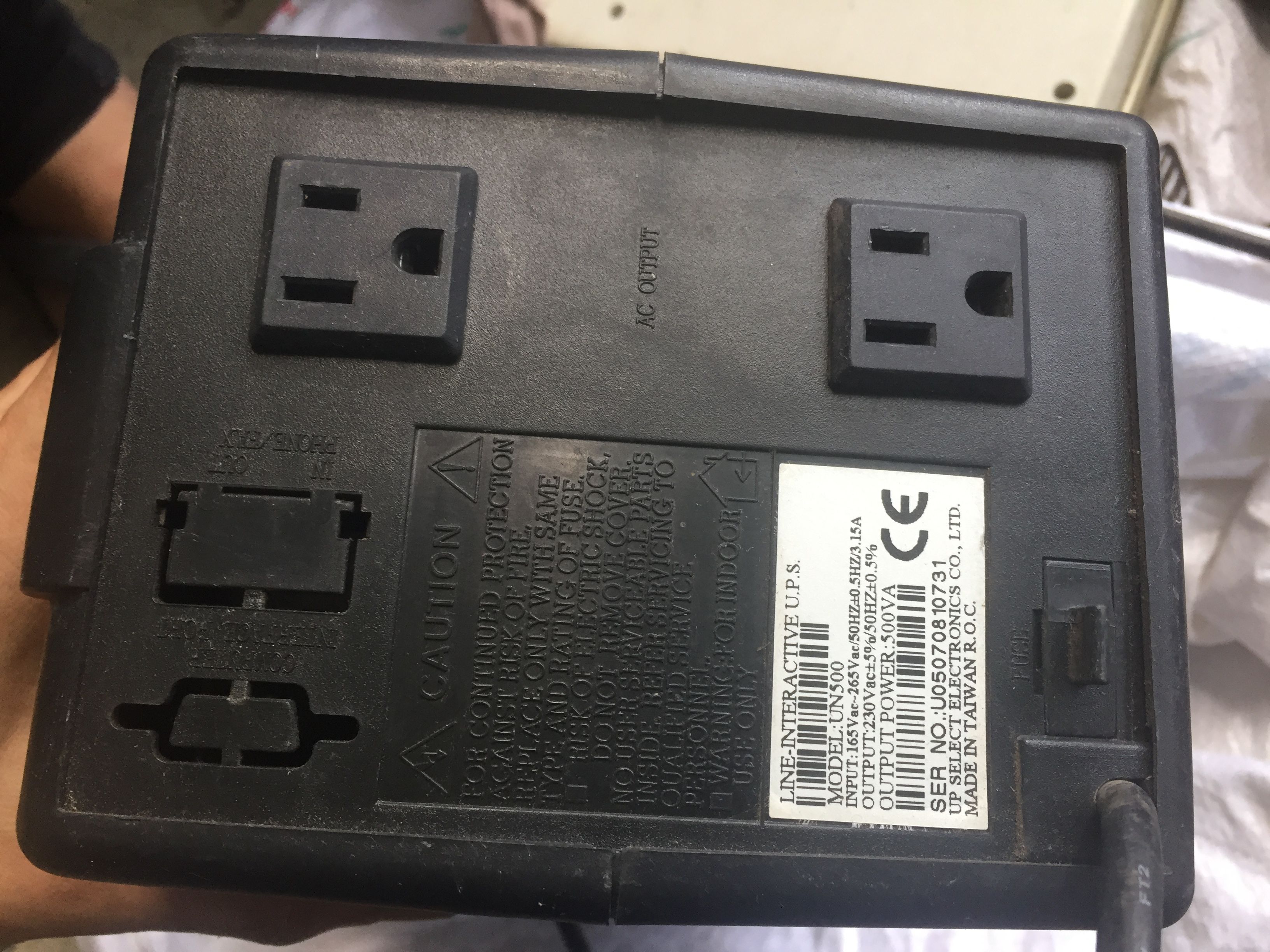 Bộ lưu điện UPS  UP Select UN500 12VDC