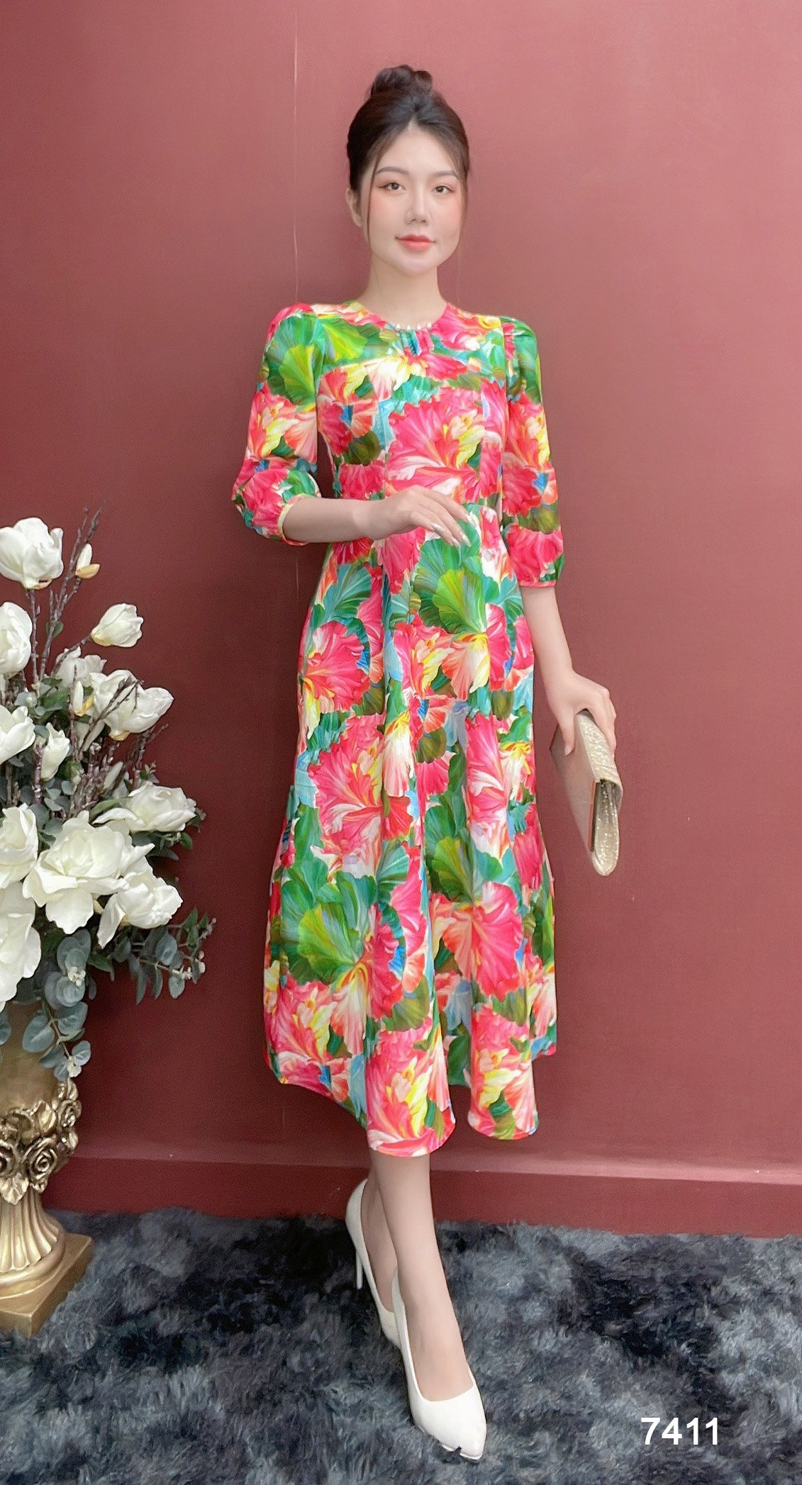 Đầm EMY EM7411 Xoè Hoa Tay Lỡ