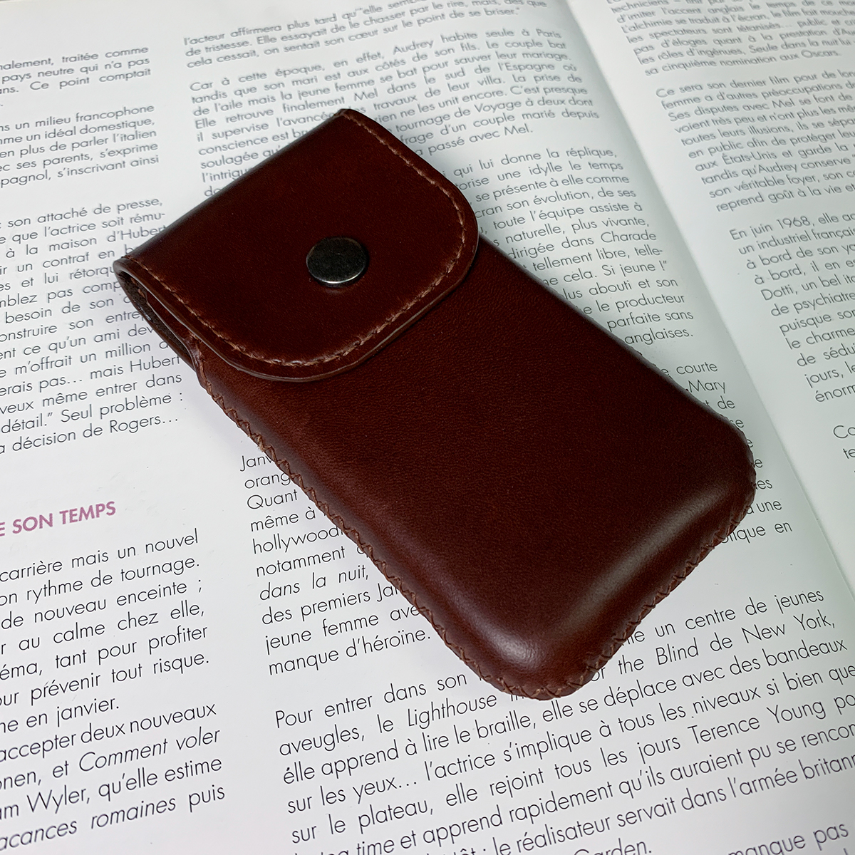 Bao da Nokia E71 handmade - Bao da thủ công màu Nâu - Da thật nhập khẩu