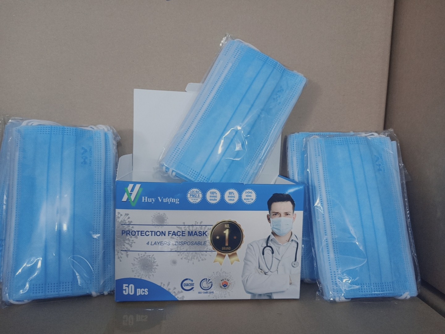 khẩu trang y tế KAITO 4 lớp hộp 50 cái 1 hộp vải không dệt, mềm, mịn, có giấy chứng nhận của bộ y tế ( Xanh )