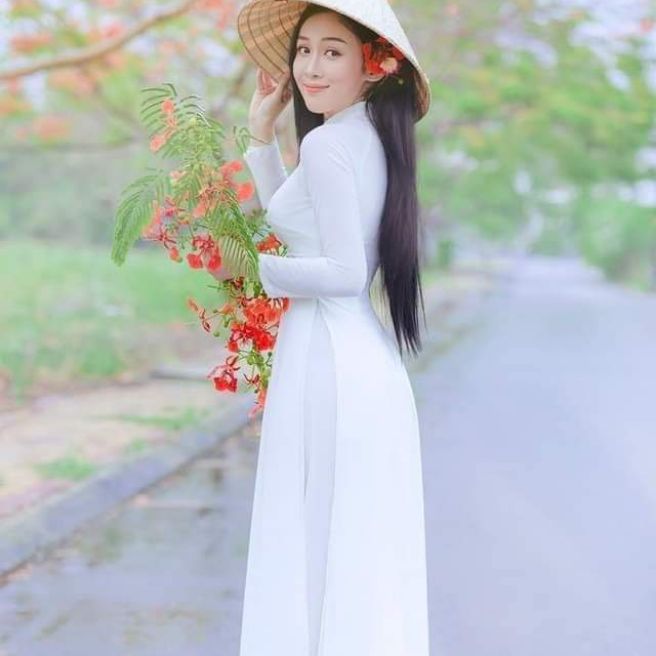 Áo dài trắng nữ sinh may sẵn kèm quần