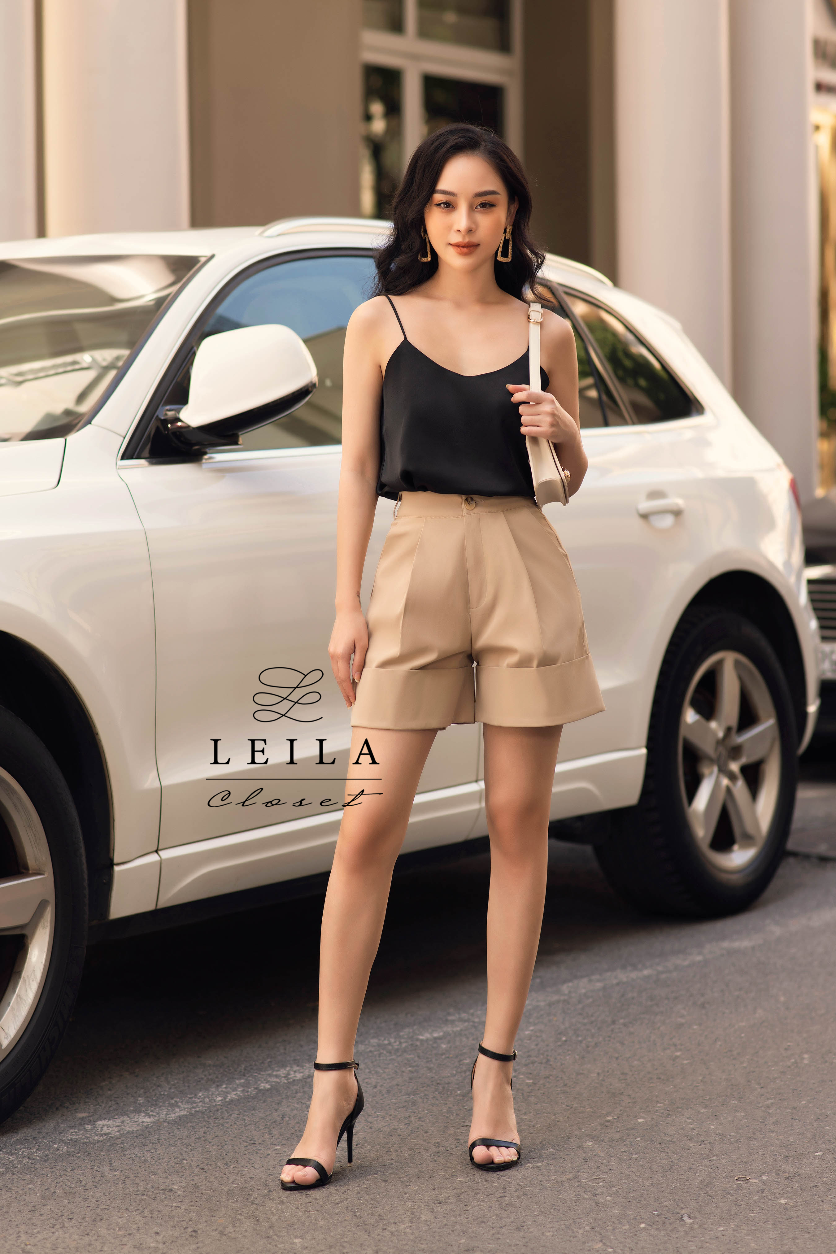 Áo cami 2 dây cổ đổ Leila Closet