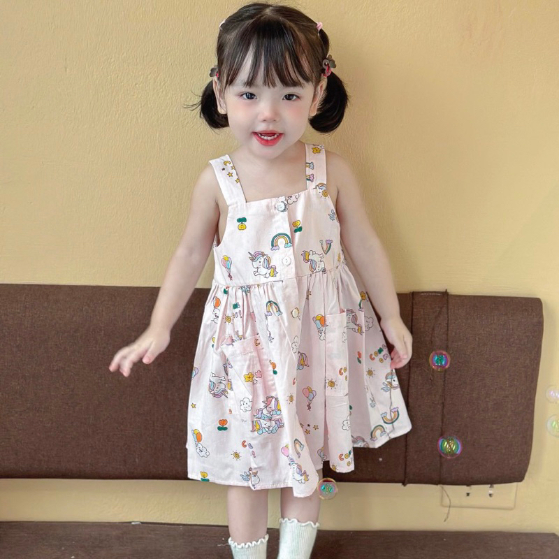 Váy hai dây hoạt hình siêu xinh cho bé