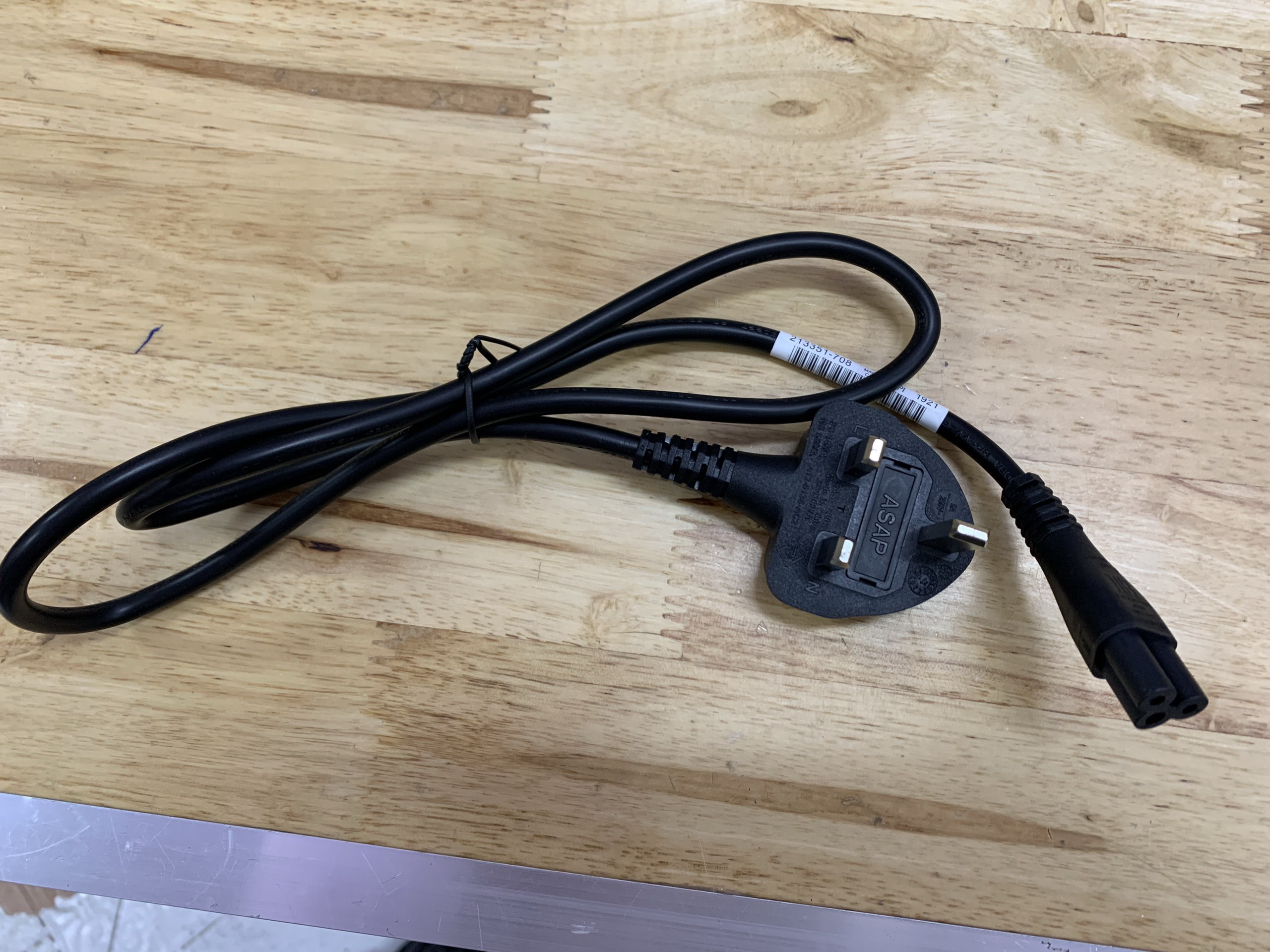 Dây nguồn đa năng xịn 2 chấu chuẩn EU dùng cho nguồn laptop