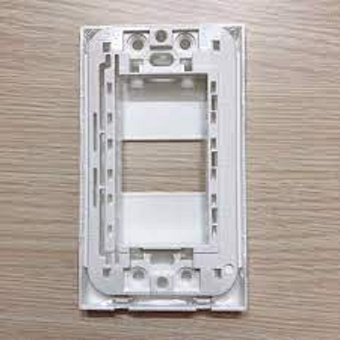 Mặt dùng cho 1 thiết bị điện Panasonic WEV 68010SW (Màu trắng tuyết)