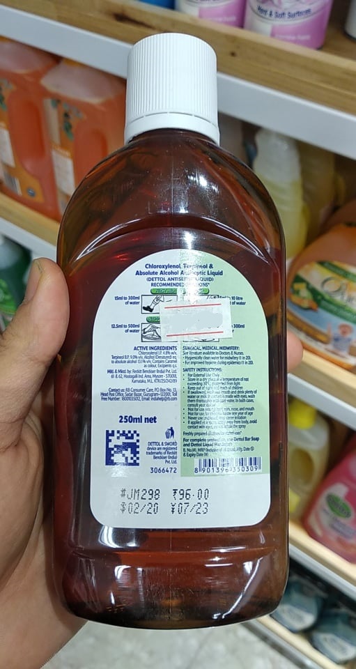 Nước tẩy sát trùng đậm đặc Dettol 250ml