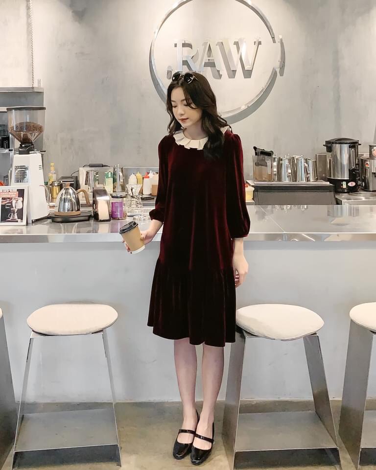 Váy nhung đuôi cá cao cấp phối cổ siêu đẹp