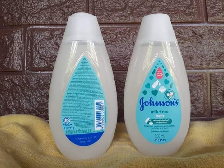 Sữa Tắm Chứa Sữa Gạo Johnson Baby Cho cả MẸ VÀ BÉ 200ml