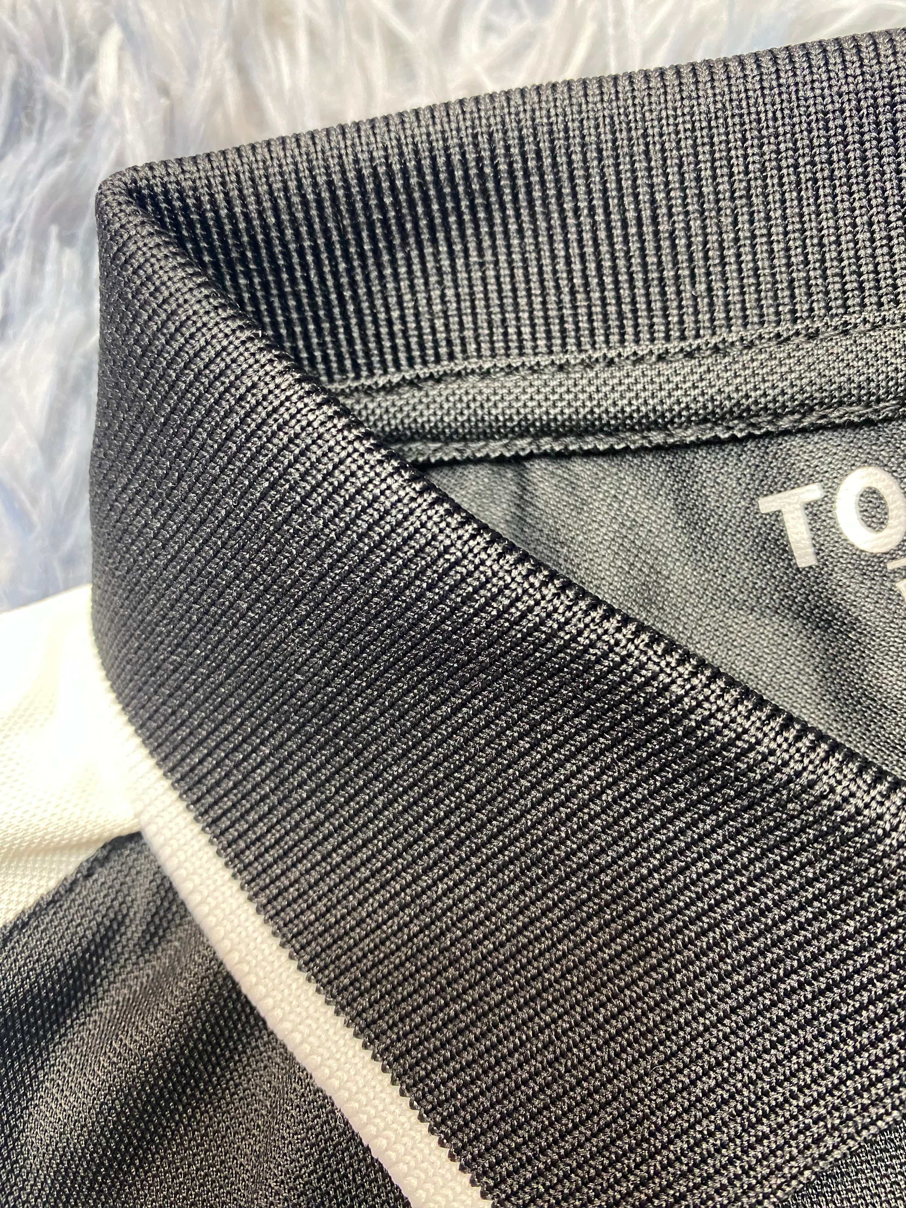 Áo thun polo chất liệu vải cá sấu cao cấp