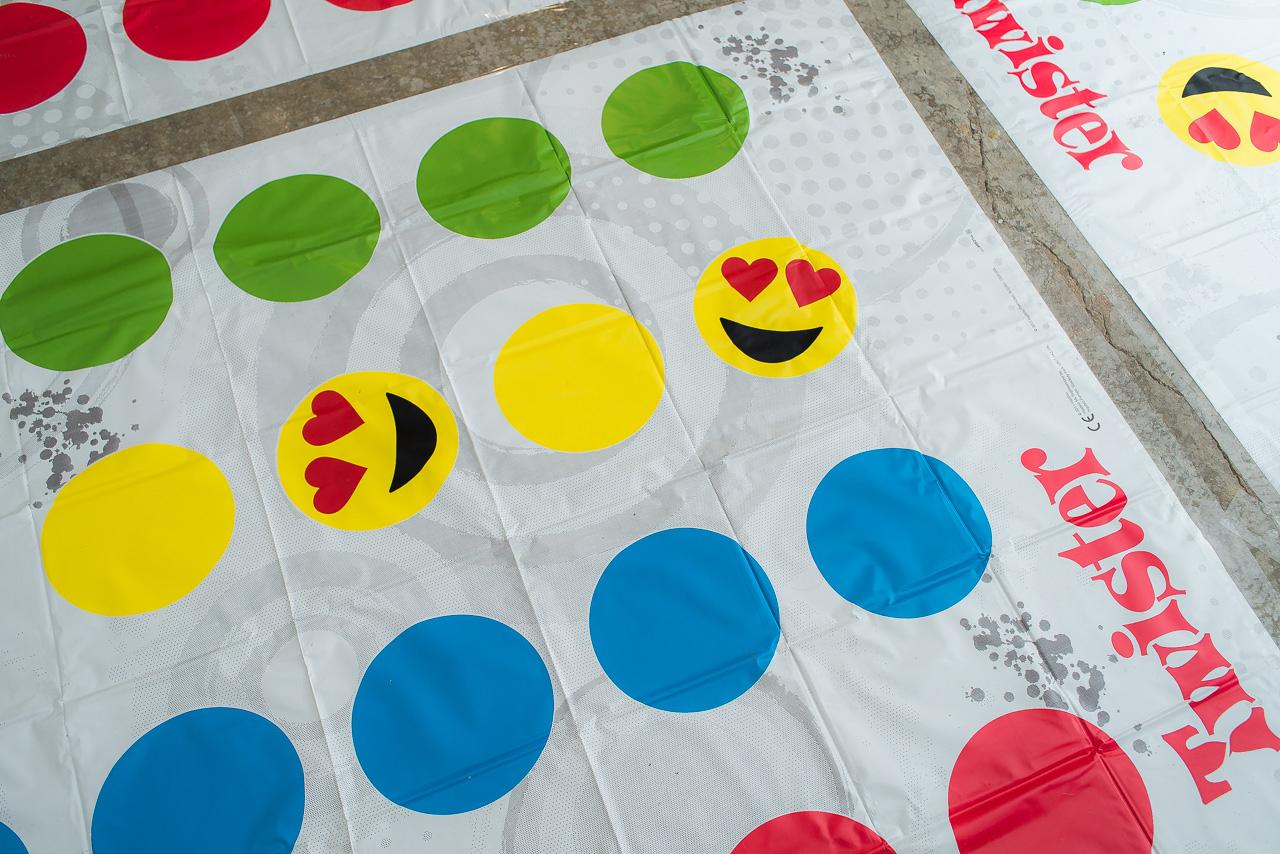 [HCM]TRÒ CHƠI BOARD GAME TWISTER