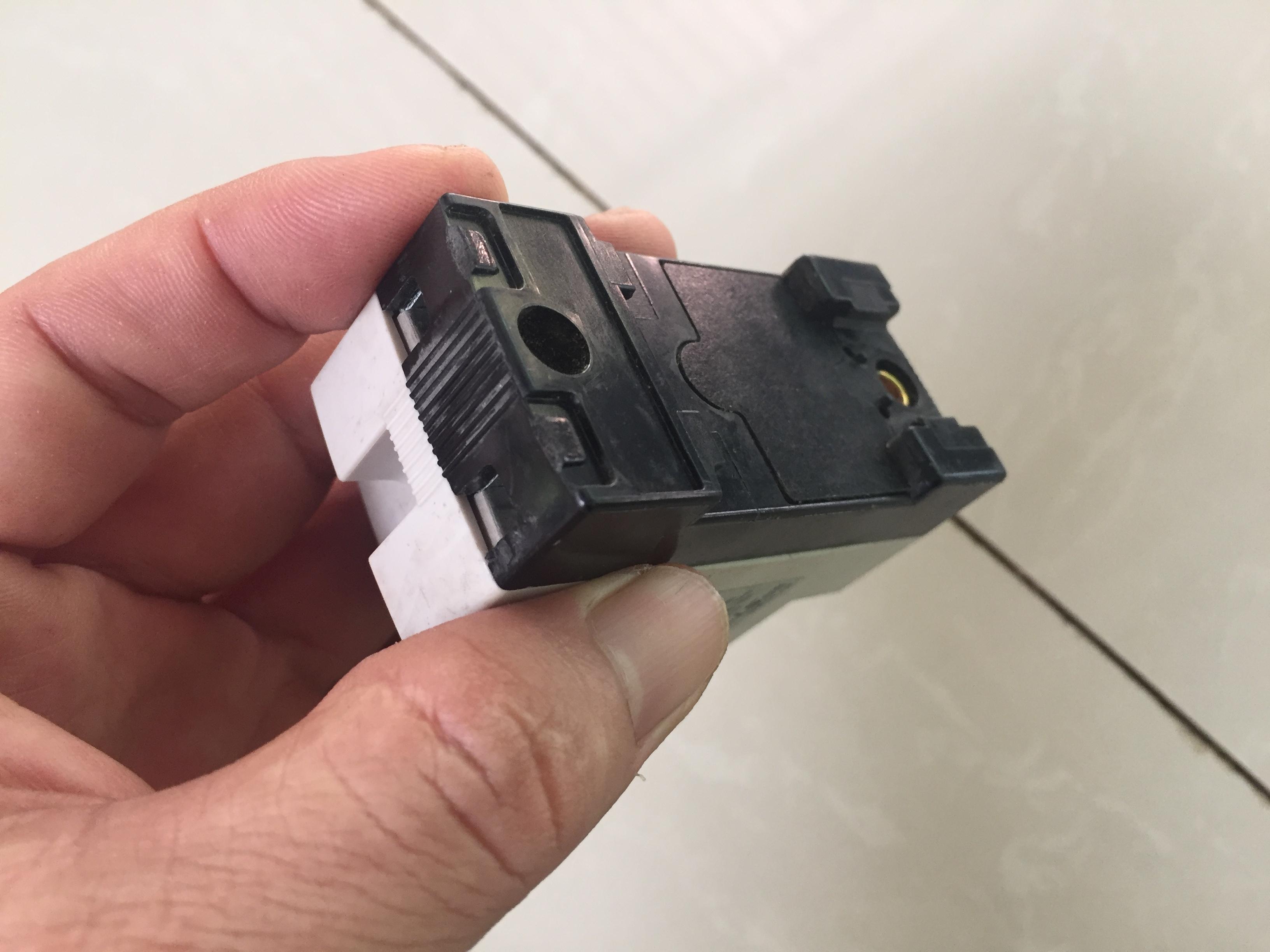 ELCB CB Cầu Dao Chống Giật Hàn Quốc LS 15A
