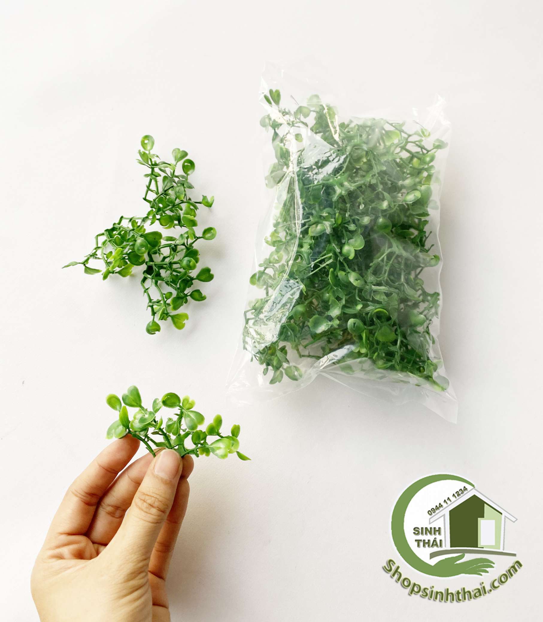 Bịch cành lá màu xanh - lá cây xà lách xoang - cành lá giả cao cấp