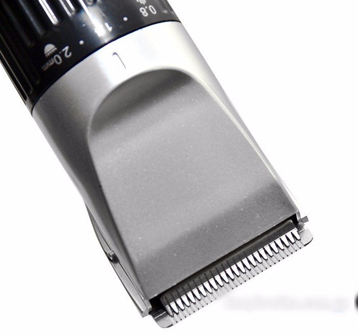 Tông đơ cắt tóc kemei 730