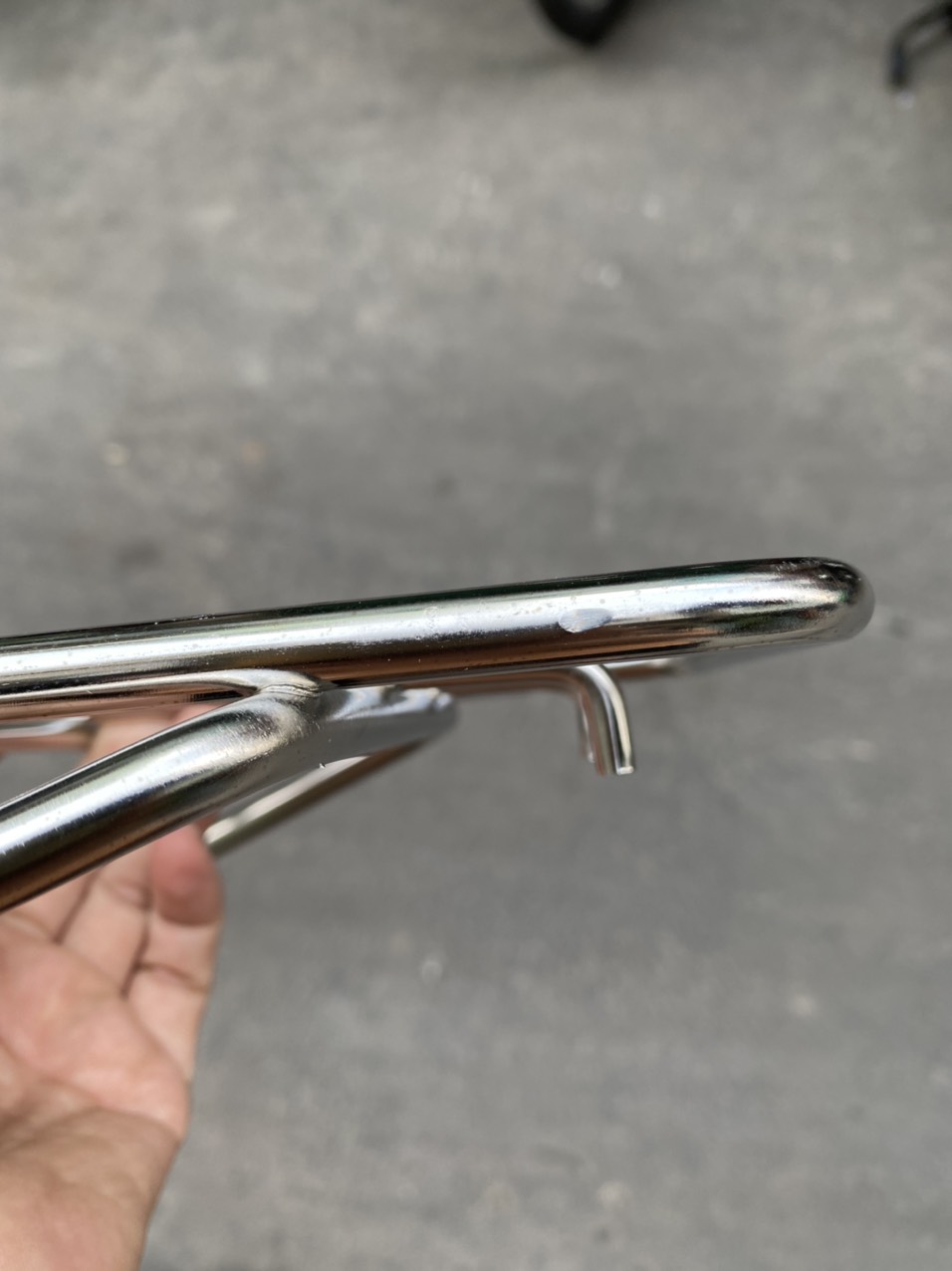 BAGA MŨI TRƯỚC XE DREAM INOX 10LY