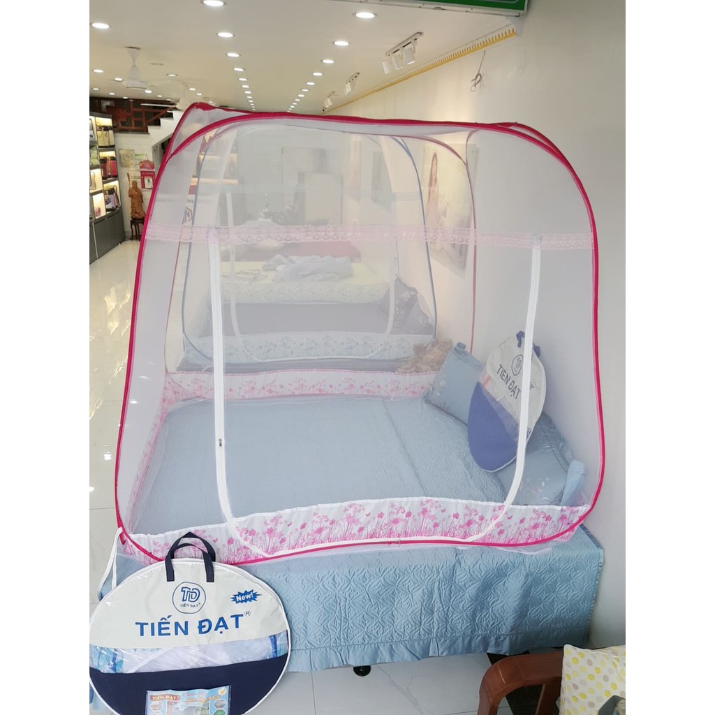 Màn chụp tự bung đỉnh vuông có chân viền vải lụa cao cấp