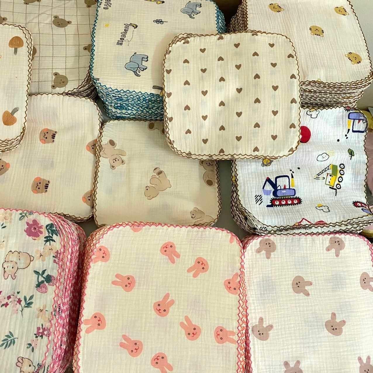 Khăn Xô sợi Tre Muslin 2 Lớp 25*25cm (nhiều mẫu)