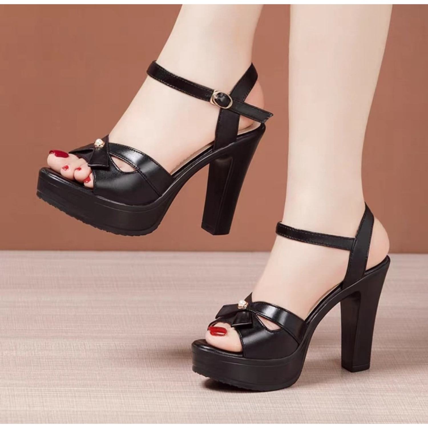 SANDAL CG QUAI NHŨ PHỤ KIỆN