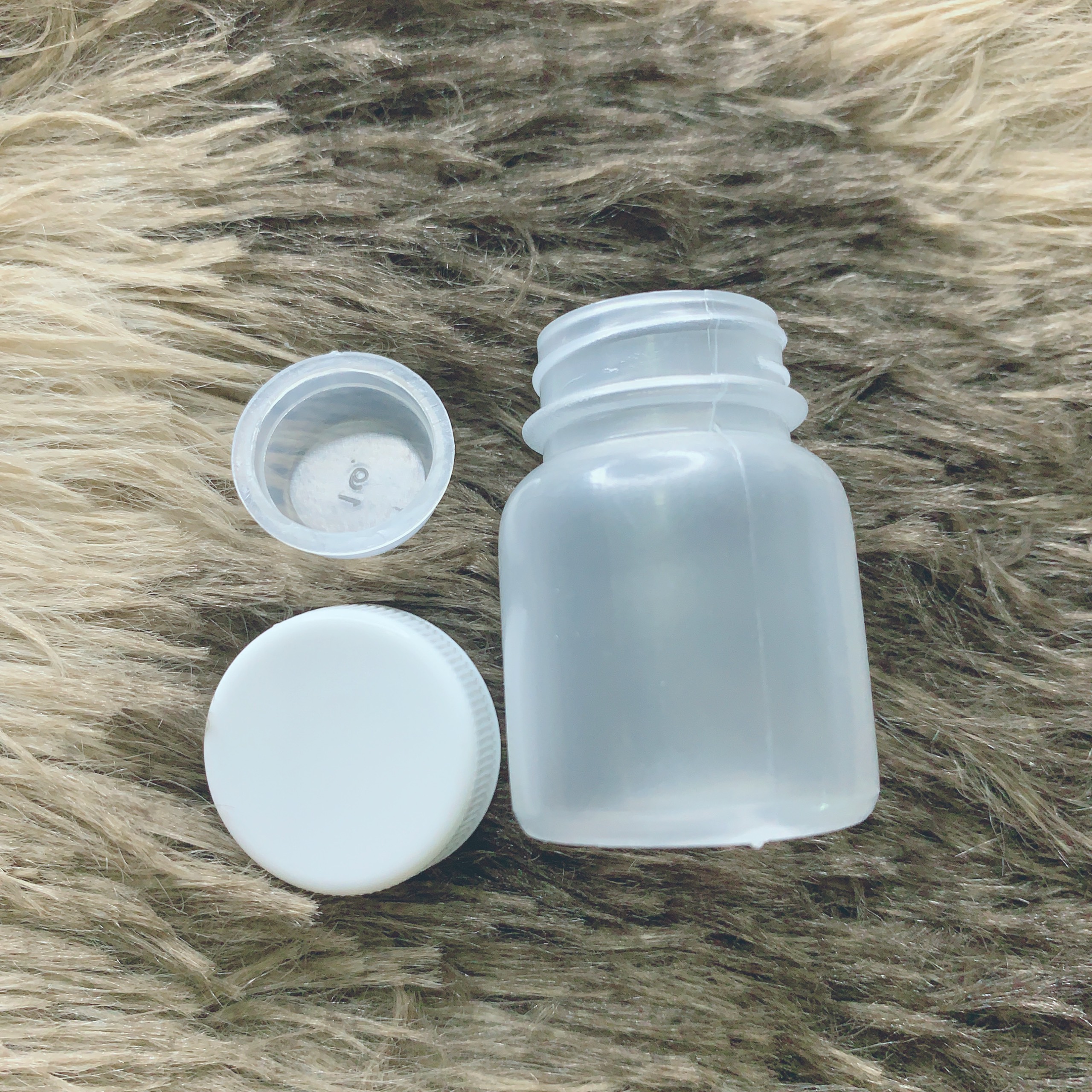 Lọ nhựa rỗng 15ml [Túi 50 lọ] có nút chống tràn nước, lọ nhựa chiết dung dịch trong suốt 15ml có nút đậy chống tràn