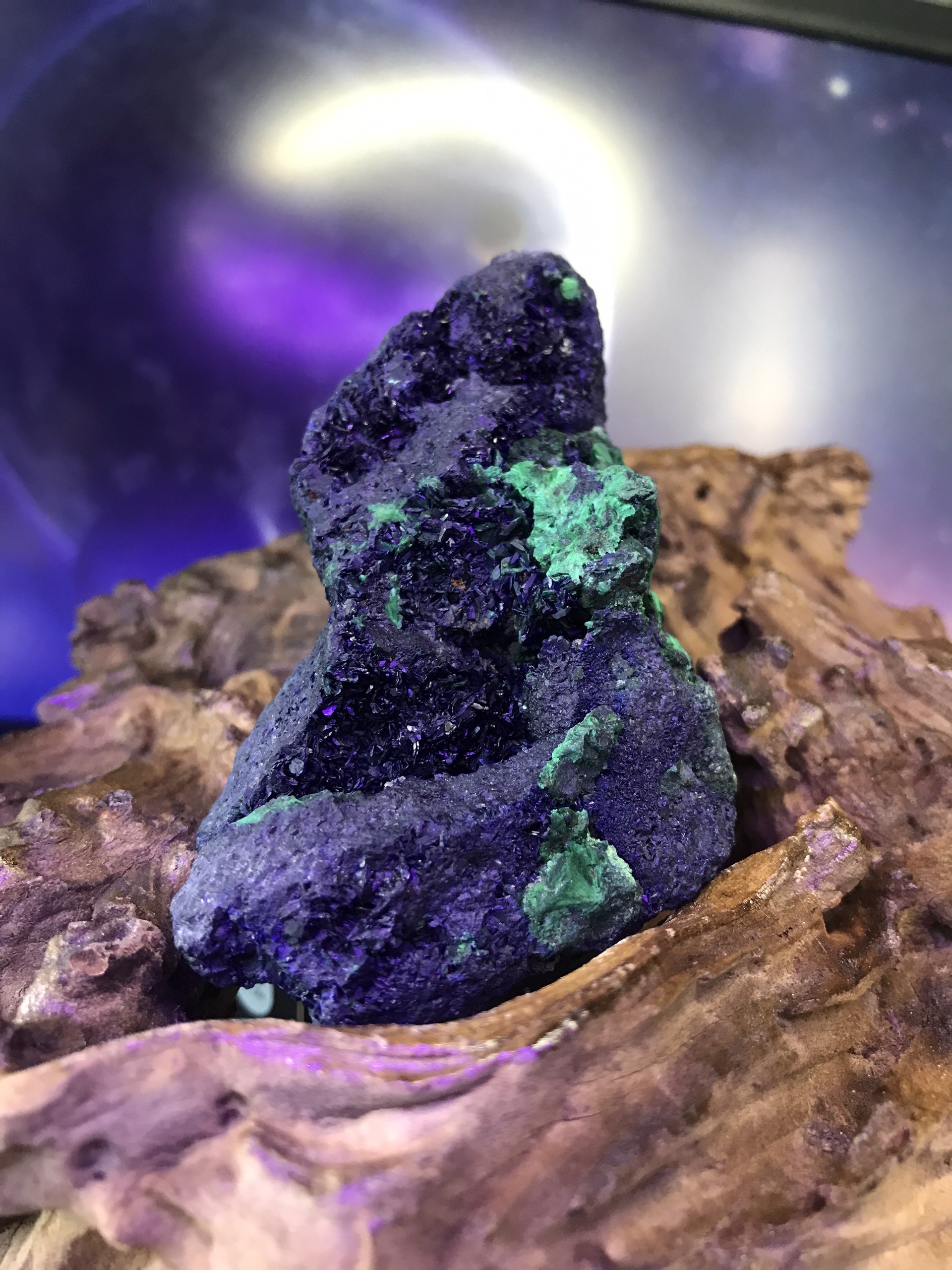 Đá khổng tước Azurite Malachite tự nhiên tinh thể to phủ nhung xanh lá MS32