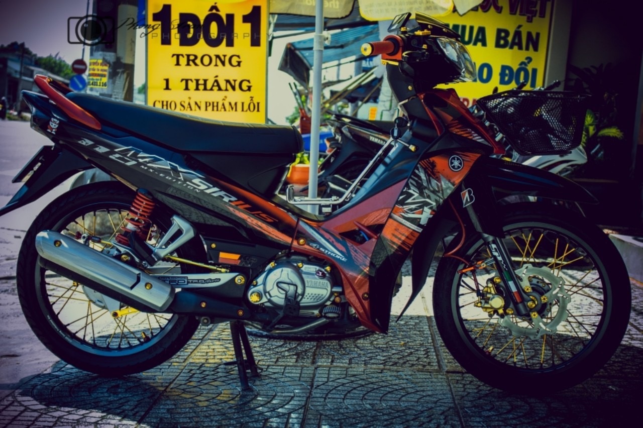 Tem rời Sirius Mx đỏ đen