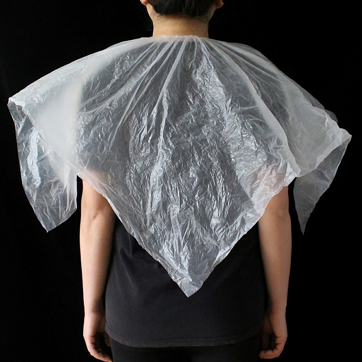 Improved version of thick nylon hair dyeing cape
