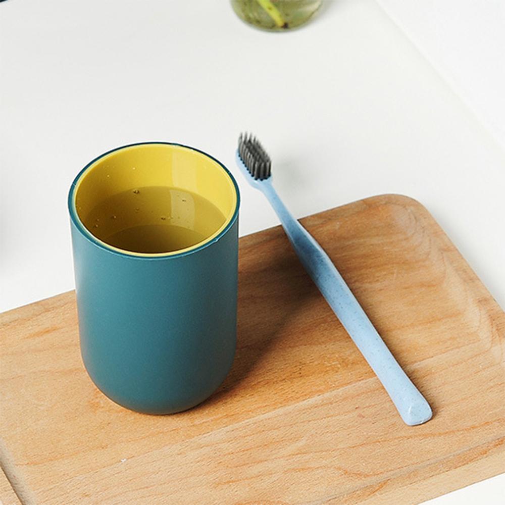 Cốc Đánh Răng W7 Thon Tròn Cao Cấp (2 Lớp Màu) (Giao Màu Ngẫu Nhiên)