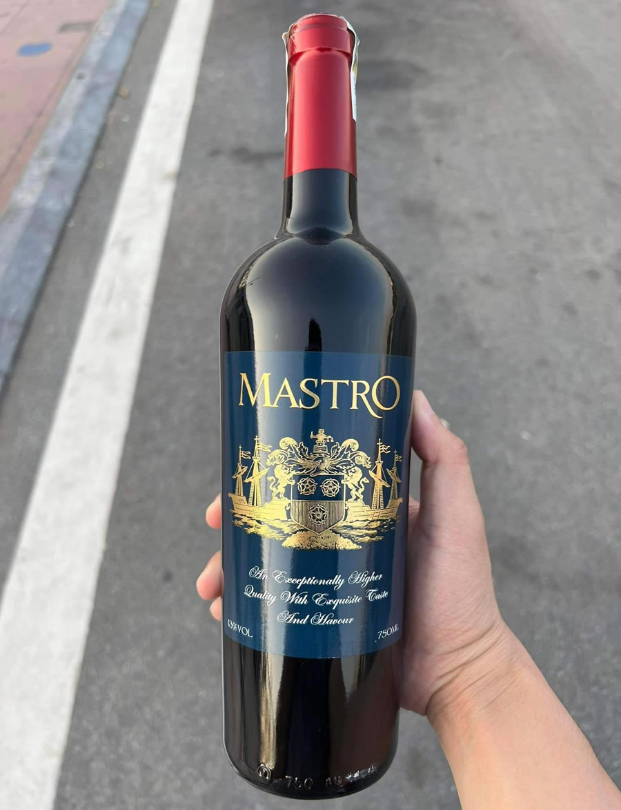 Vang MASTRO Blue LABEL 750Ml