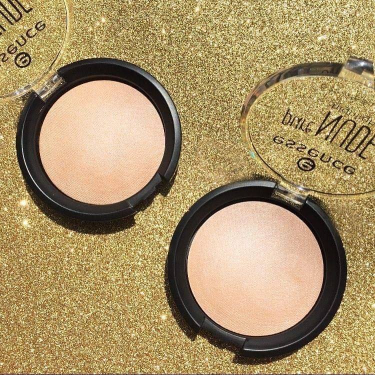 PHẤN BẮT SÁNG HIGHLIGHT ESSENCE PURE NUDE  - 10320