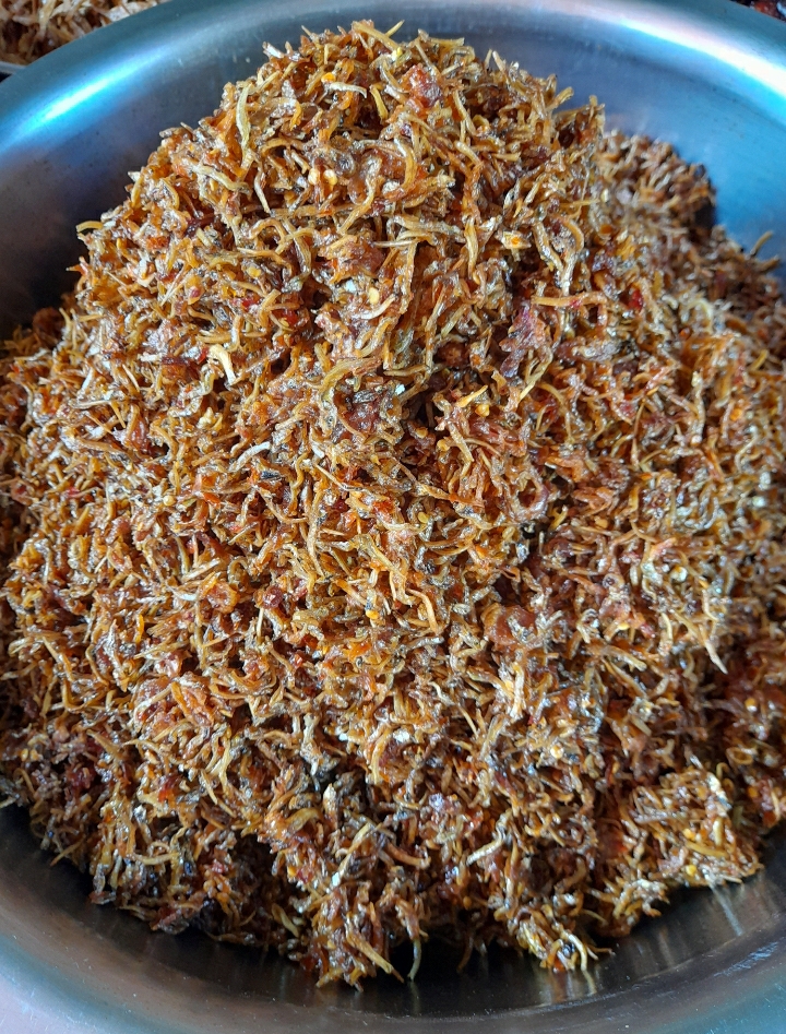 Cá bống sữa sấy giòn rim đặc sản phan rang