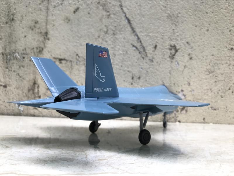 Mô hình Máy báy Tiêm kich F-35 1:72-ABS