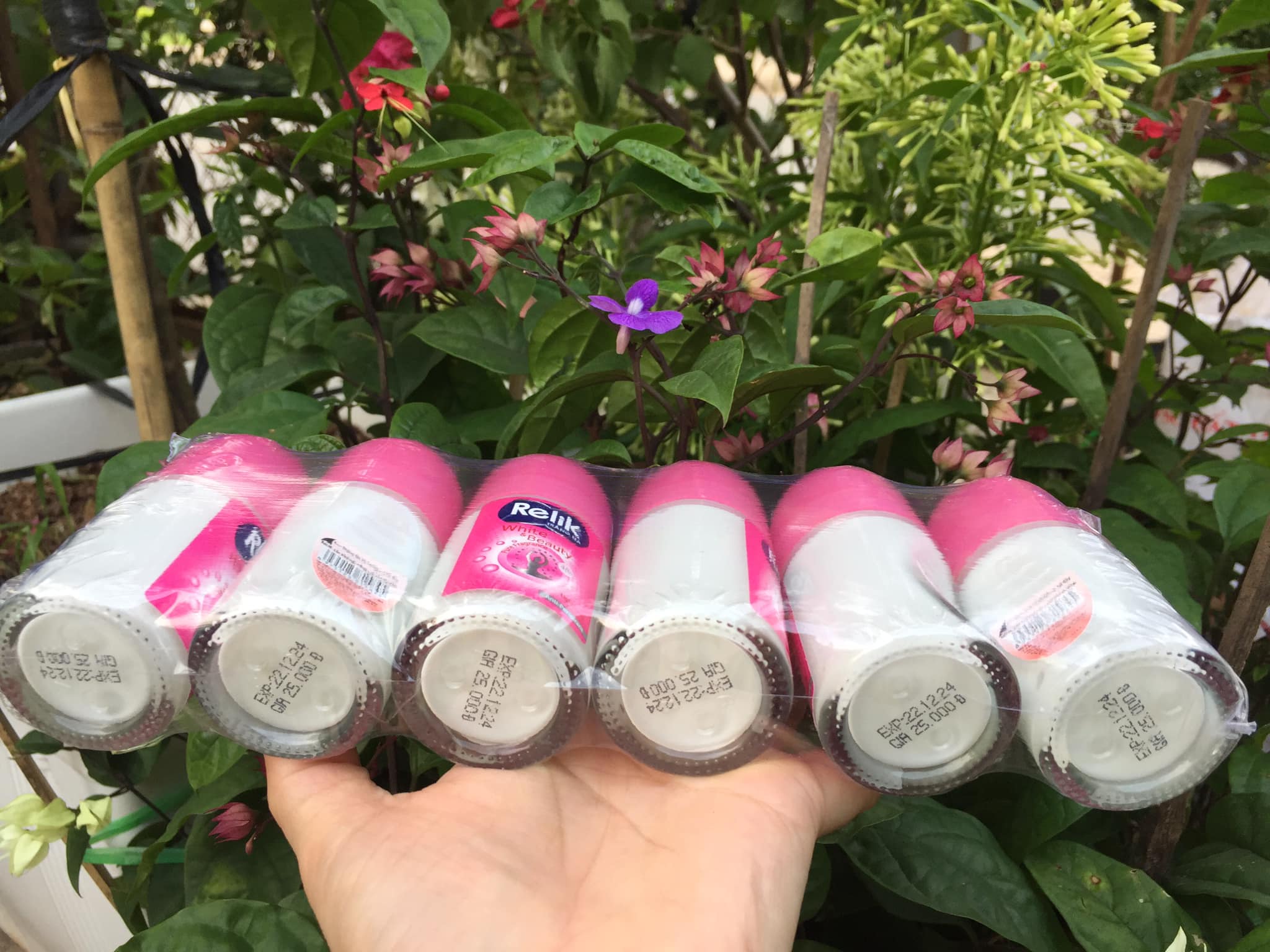 Combo 2 chai lăn nách khử mùi trắng da Relik 25 ml