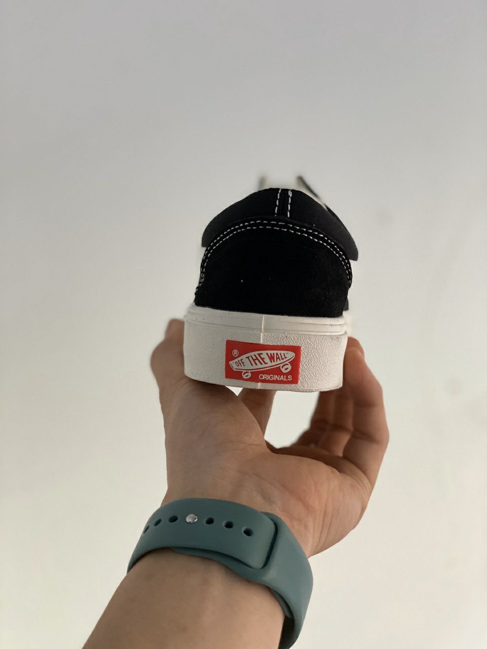 giày thể thao sneaker vau đen
