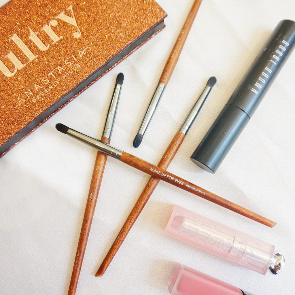 [HCM]Cọ Nhấn Đuôi Mắt Makeup Forever 212