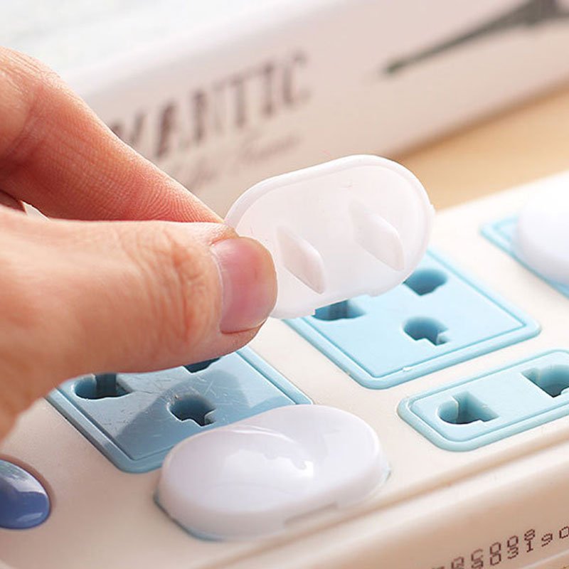 SET 10 CHIẾC BỊT Ổ ĐIỆN 2 CHẤU BẢO VỆ BÉ