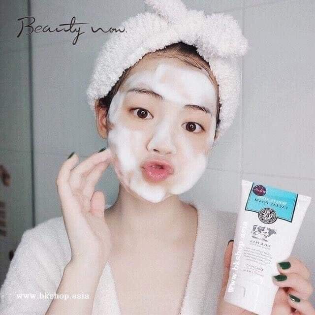 Sữa rửa mặt bò Thái Lan