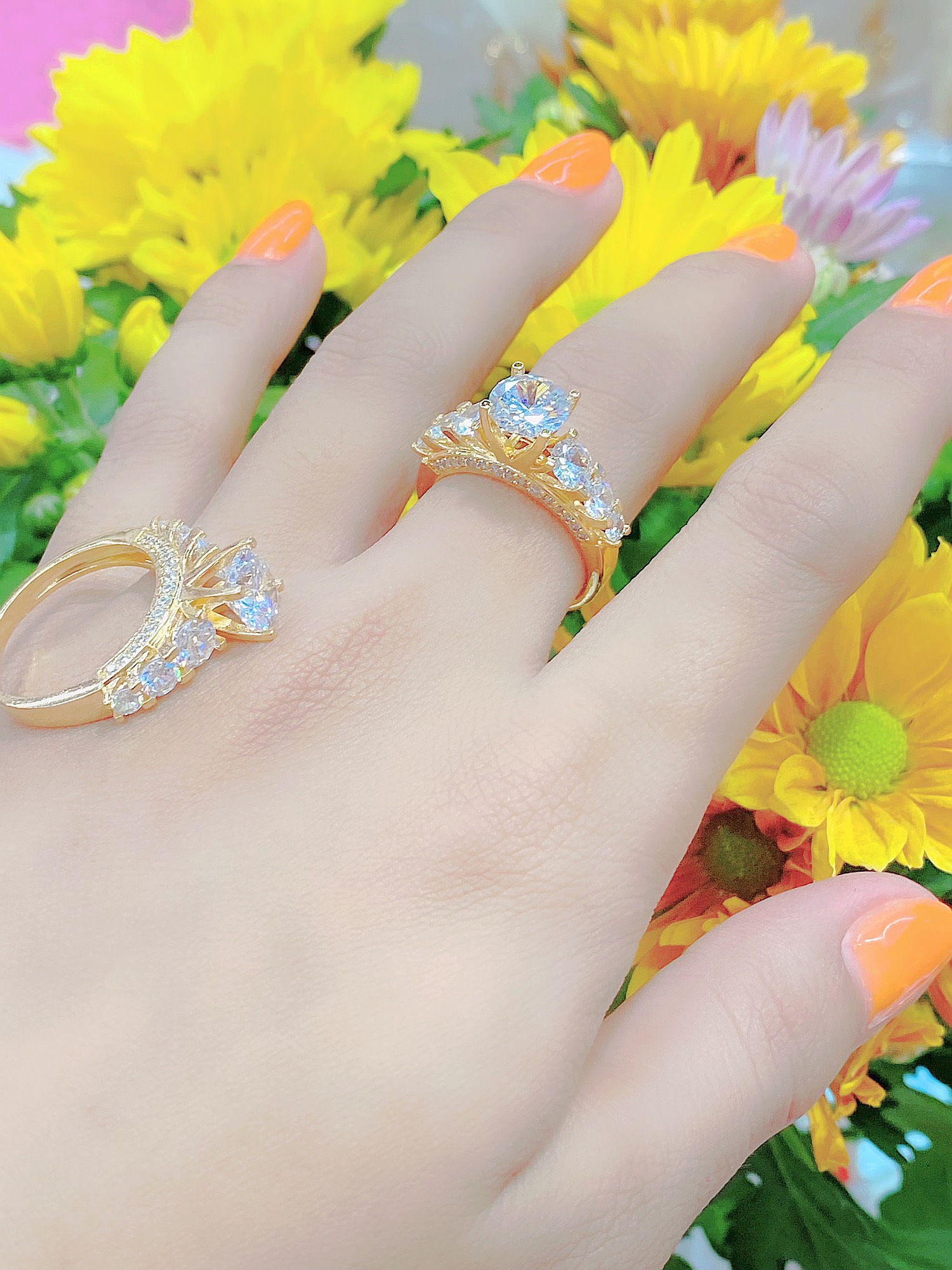 Nhẫn nữ đính đá mạ vàng 18K FREE&EASY - cho độ sáng lấp lánh cao ,cam kết không đen , không bay màu, không gây dị ứng, thích hợp đi tiệc, làm quà tặng, dây chuyền nữ ,bông tai nữ,nhẫn nữ, vong tayU.nhan218