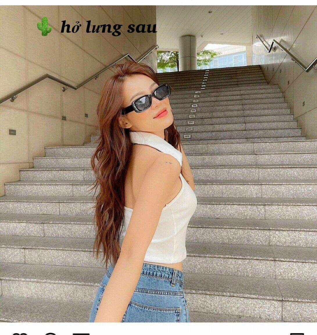 [HCM]Áo croptop cổ bẻ hở lưng