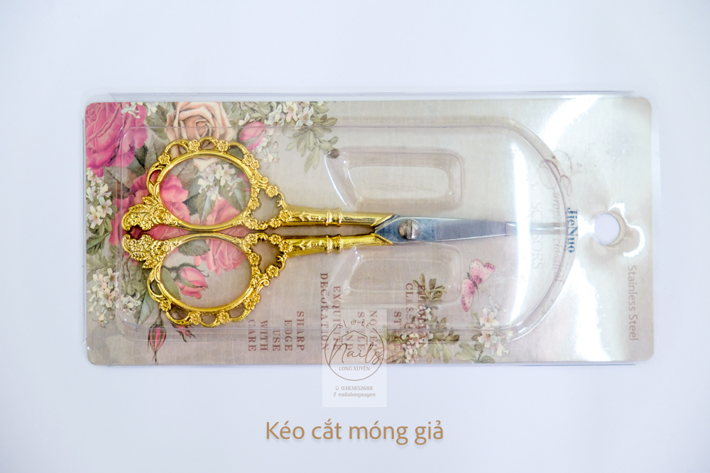 KÉO hoàng cung cắt móng giả