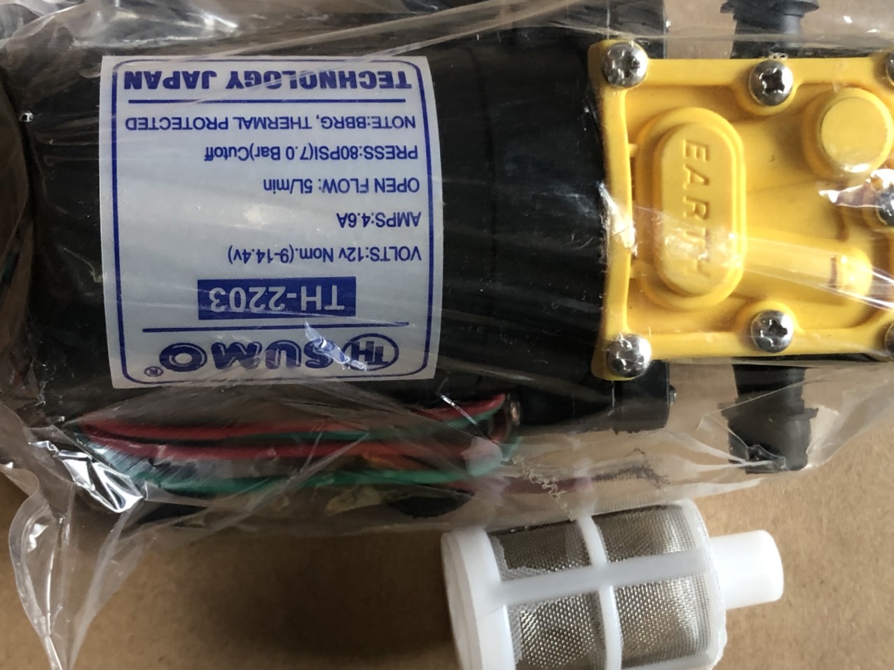 Máy bơm mini phun sương tưới lan, rửa xe SUMO 12V đen kèm lọc rác ... Máy tự động hút và ngắt nước