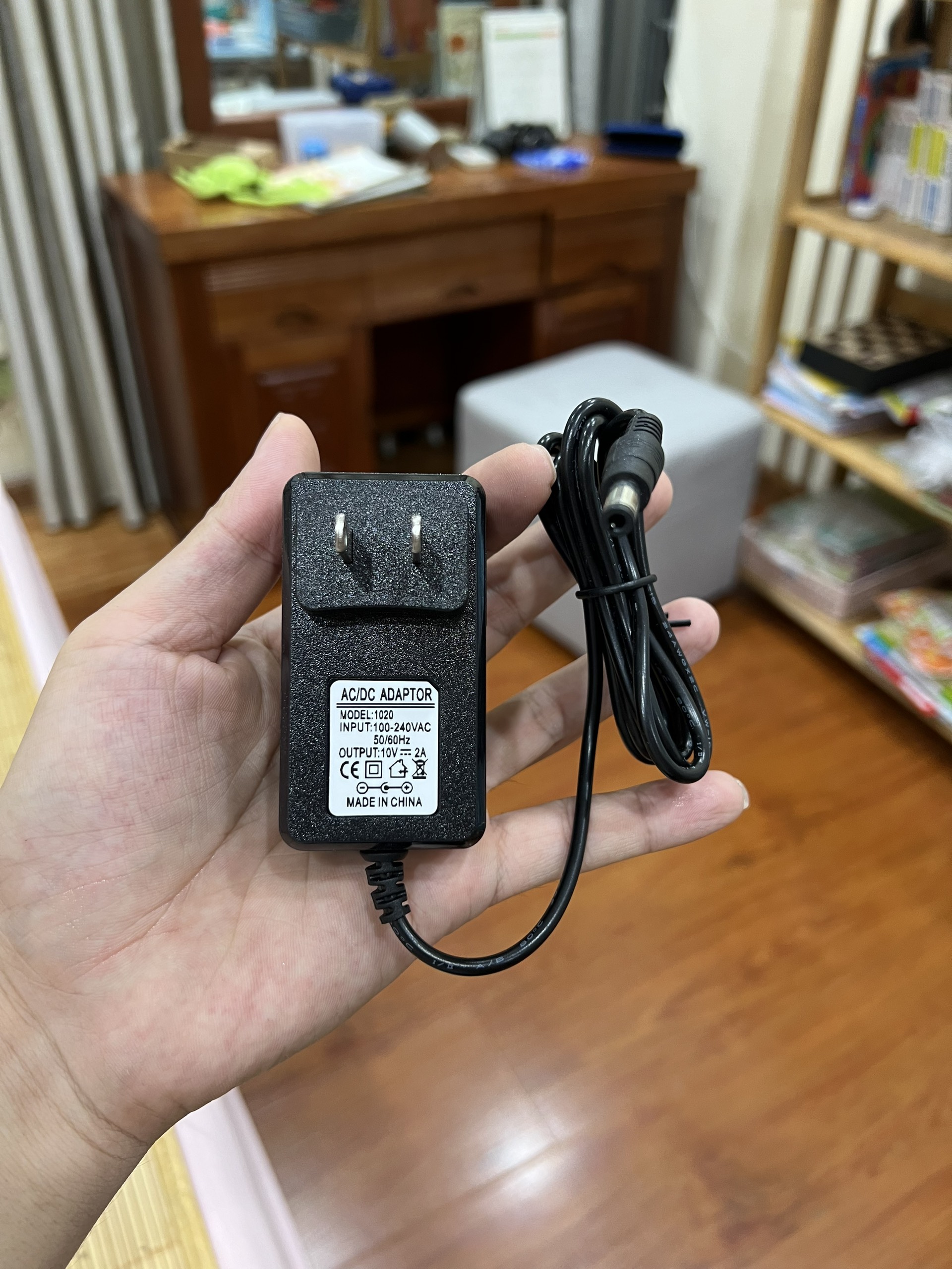 adapter 10v 2A loại tốt
