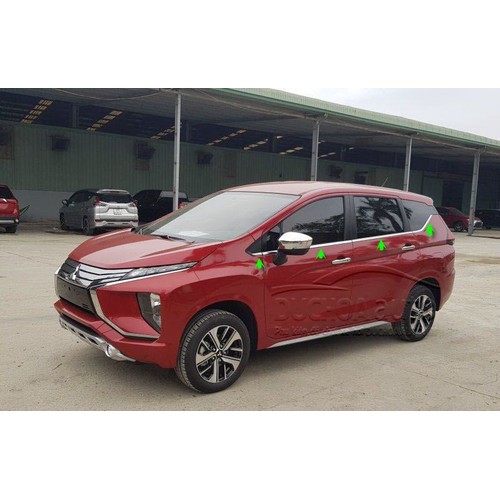 Nẹp viền chân kính Xpander 2019-2020