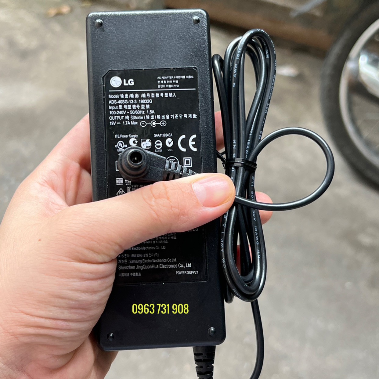 Adapter Nguồn Màn Hinh LG 19V 1.7A